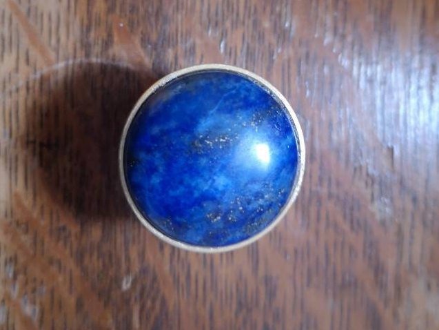 Electric blue lapis lazuli and gold brass drawer knob/blue stone cabinet handle/gemstone drawer pull/blue cabinet handle/blue hardware