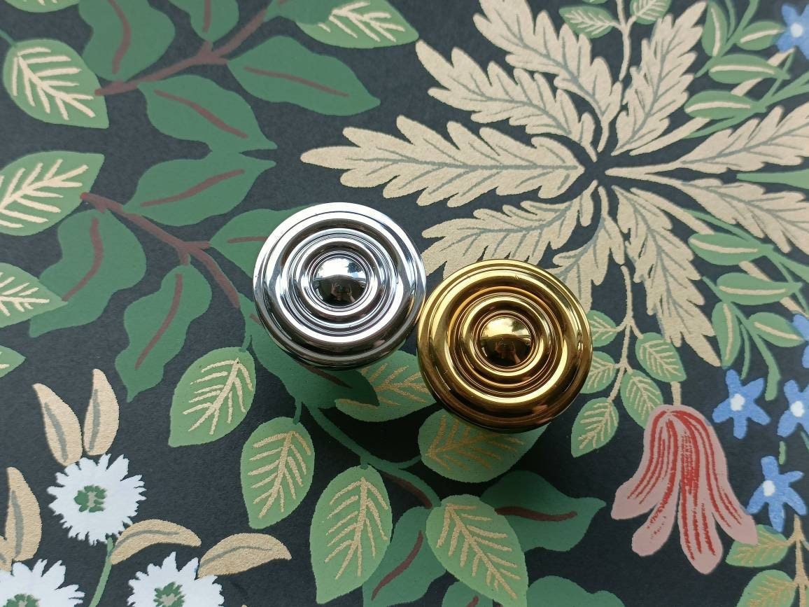 Shiny circle brass button door handle/Round gold or silver cabinet pull/metal furniture hardware/round brass drawer knob/Brass door knob