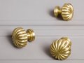 Round antique style gold or silver drawer pull/vintage style door knob/classic door handle for furniture hack/kitchen cabinet improvement