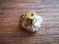 White quartz crystal geode and gold brass drawer handle/natural crystal cabinet handle/geode stone door knob/crystal cave drawer handle