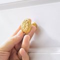 Gold brass dandelion design drawer knob/Daisy design cabinet pull/Vintage style door handle/Brass furniture hardware/Round gold drawer pull