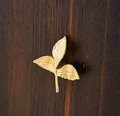 Gold brass leaf sprig cabinet handle/Leaf and stalk shaped drawer pull/Gold brass leaves door knob/brass furniture hardware/Golden leaves
