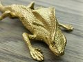 Gold lizard drawer handle/Brass bearded dragon door handle/unique drawer pull/Lizard cabinet handle/Gold reptile drawer knob/Geko door pull