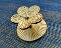 Gold brass flower door handle/Daisy cabinet pull/Flower drawer knob/Flower shaped cabinet handle/Floral door knob/Brass furniture hardware