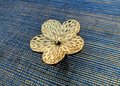 Gold brass flower door handle/Daisy cabinet pull/Flower drawer knob/Flower shaped cabinet handle/Floral door knob/Brass furniture hardware