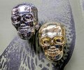 Gold or silver skull drawer handle/Skull shaped drawer pull/Gothic cabinet handle/Skull door knob/Halloween furniture hardware/Gothic core