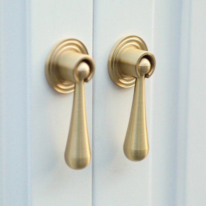 Large gold brass drop drawer pull/Brass drop cabinet handle/classic style drop door knob/gold furniture hardware/dressing table handle