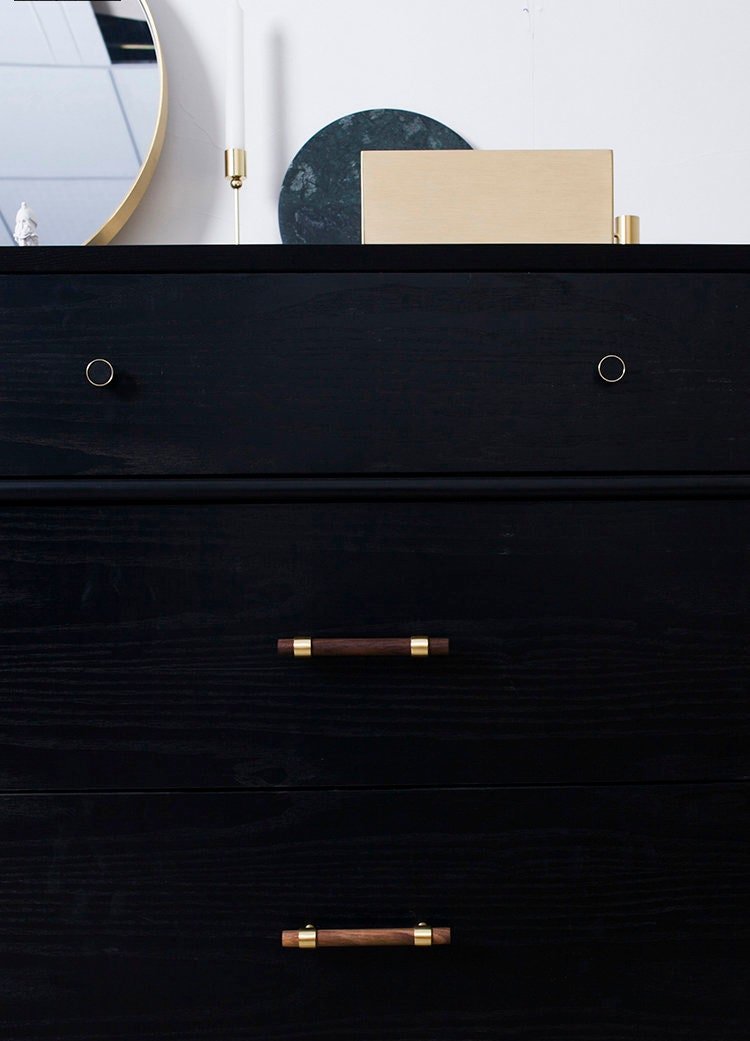 Dark brown wood and gold brass cylindrical shaped bar handle/wooden drawer pull/kitchen furniture hardware/modern cabinet handle/simple look