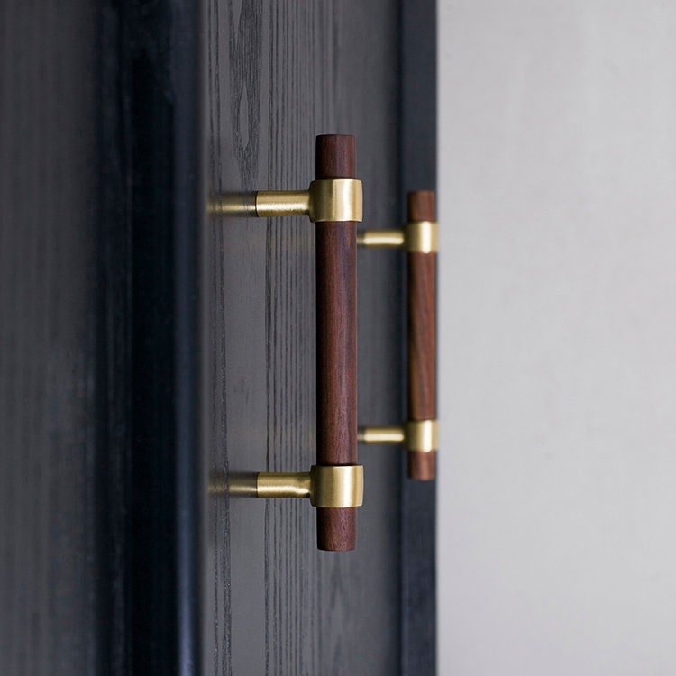 Dark brown wood and gold brass cylindrical shaped bar handle/wooden drawer pull/kitchen furniture hardware/modern cabinet handle/simple look