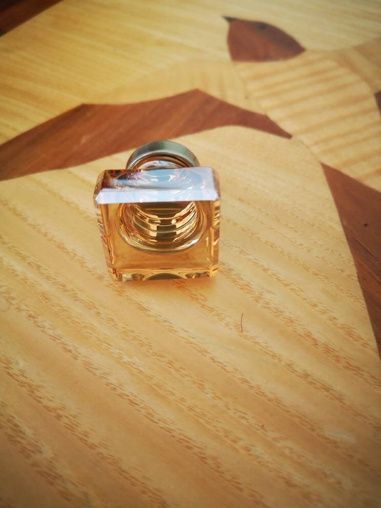 Square cut golden crystal Cabinet Pull/Vintage style crystal drawer handle/Mid century modern crystal drawer knob/Retro style square handle