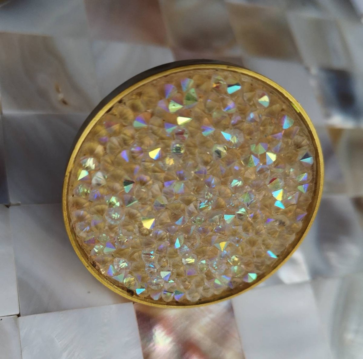 Iridescent angel aura quartz cabinet pull/Rainbow crystal and brass drawer pull/crystal hardware/gemstone door handle/glittery door handle