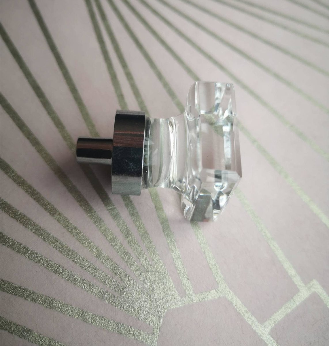 Square cut clear crystal cabinet Pull/Vintage style crystal drawer handle/Mid century modern crystal drawer knob/Retro style square handle