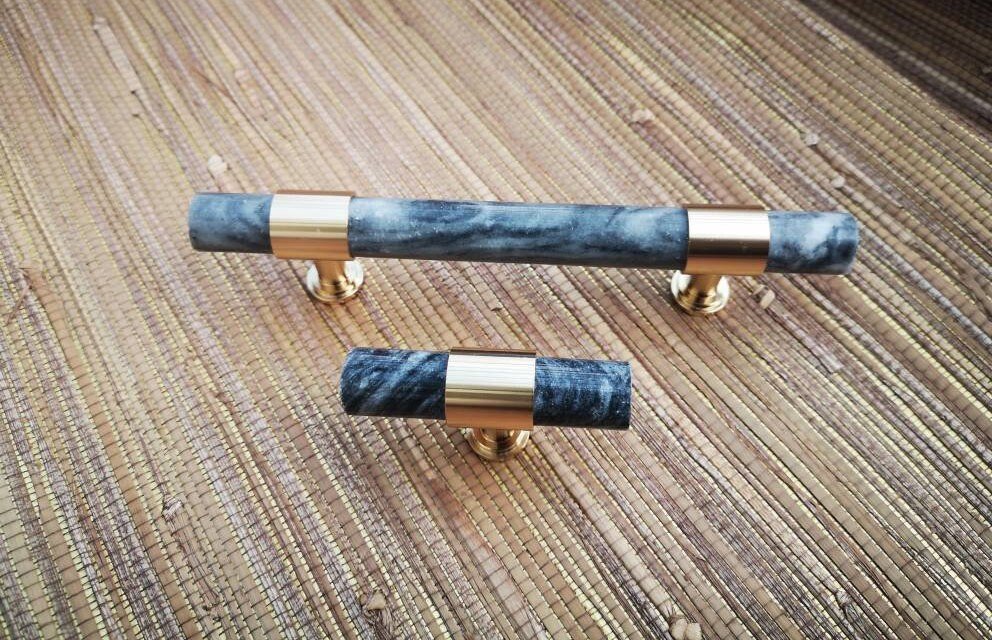 Smoke grey marble and brass bar handle/gray marble drawer pull/stone furniture hardware/marble and brass cabinet pull/Marble door handle