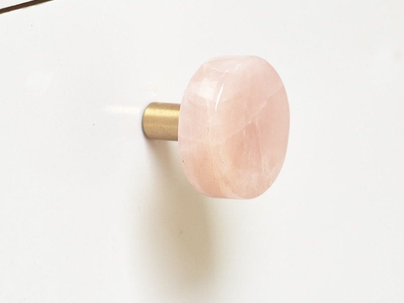 Round pink rose quartz drawer pull/pink gemstone cabinet handle/pink crystal furniture hardware/Round rose quartz door knob/pink handle