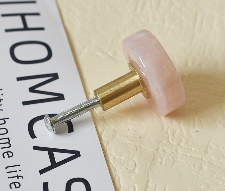 Round pink rose quartz drawer pull/pink gemstone cabinet handle/pink crystal furniture hardware/Round rose quartz door knob/pink handle