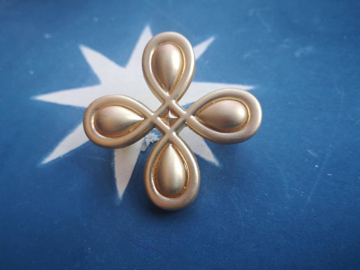 Solid gold brass knob with a Celtic cross four leaf clover design Cabinet Pulls Door Handle Knob Furniture hardware drawer pull upcycling
