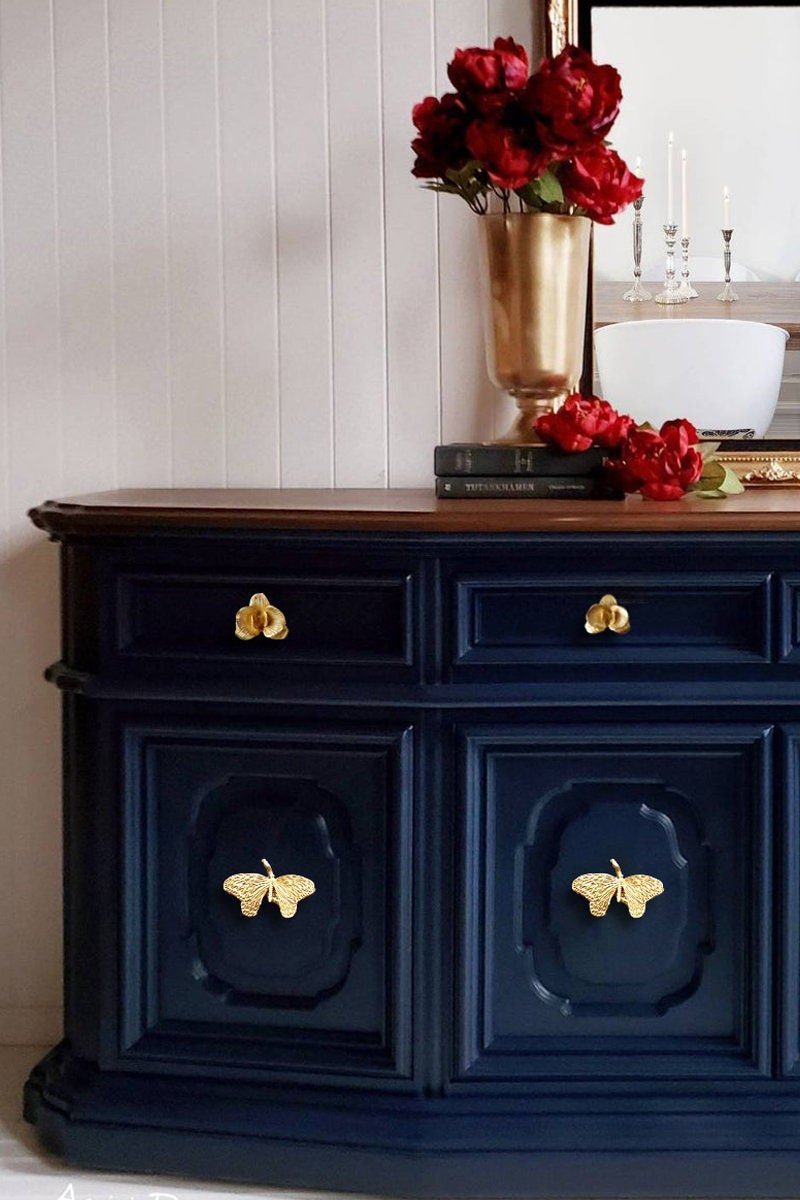 Gold Phalenopsis Orchid Cabinet Pull/Orchid Door Handle/Flower Drawer Knob/Brass Drawer Pull/Furniture Hardware/Tropical Decor/Drawer Handle