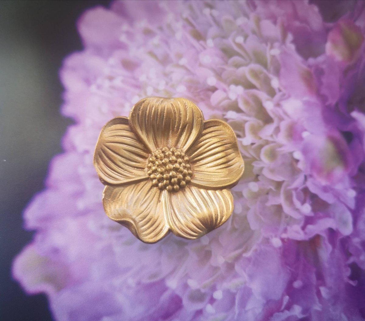 Gold wild rose flower door handle/Blossom flower cabinet pull/Gold flower Drawer Handle/Bedroom furniture hardware/Flower shaped door knob