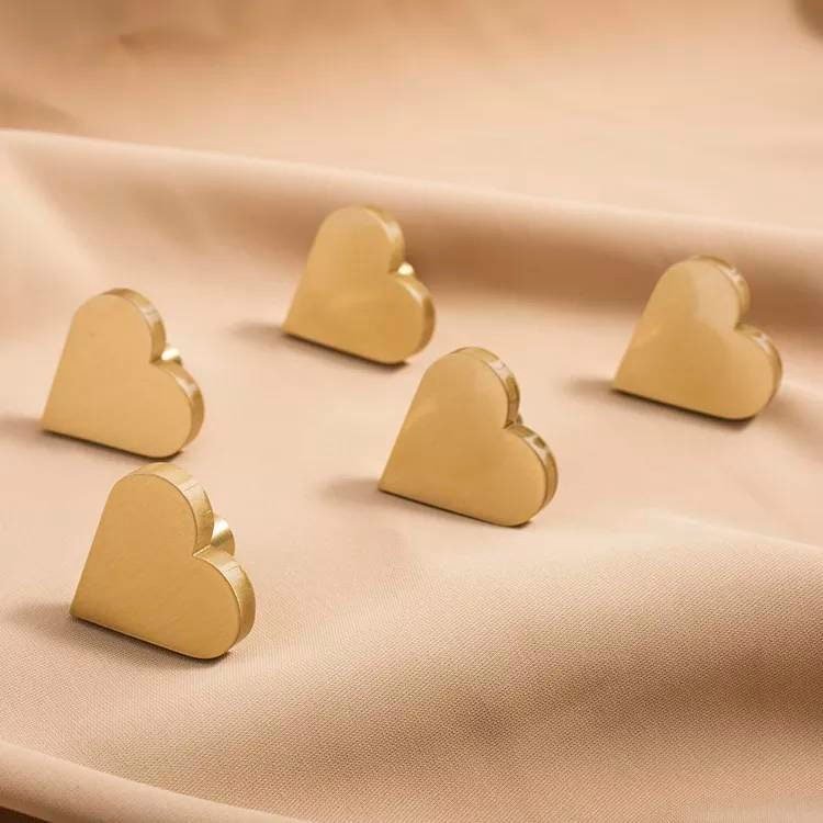 Gold Heart Cabinet Pull/Gold Brass Heart Shaped Door Handle/Heart Door Knob/Brass Furniture Hardware/Love Heart Drawer Handle/Drawer Knob