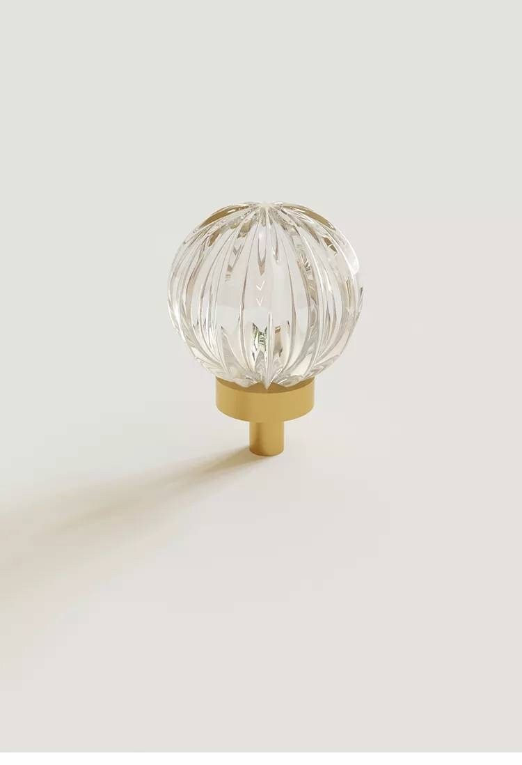 Round pumpkin or balloon shaped lucite cabinet pull/Transparent door knob/Vintage design clear acrylic drawer handle/retro style hardware
