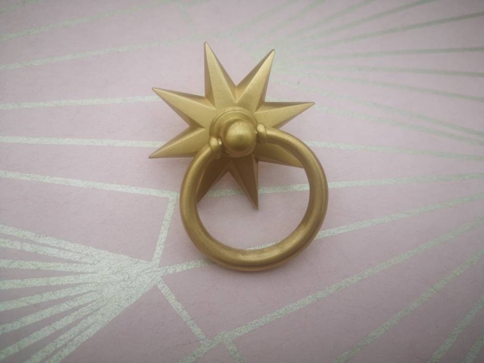 Gold star shaped ring pull handle/gold star backplate door handle/brass star cabinet pull/gold ring drawer pull/gold furniture hardware