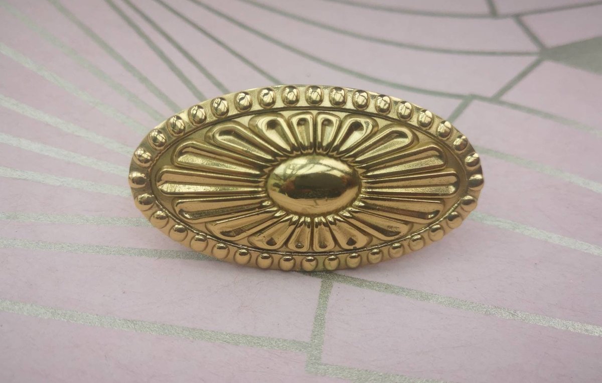 Gold ornate design cabinet handle/Solid brass oval drawer pull/Victorian style oval door handle/Antique style door knob/Gold brass hardware