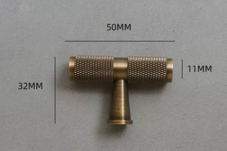 bronze knurled bar handles/bronze cabinet handles/aged brass drawer pulls/bronze cabinet door handle/hardware for kitchens/modern hardware