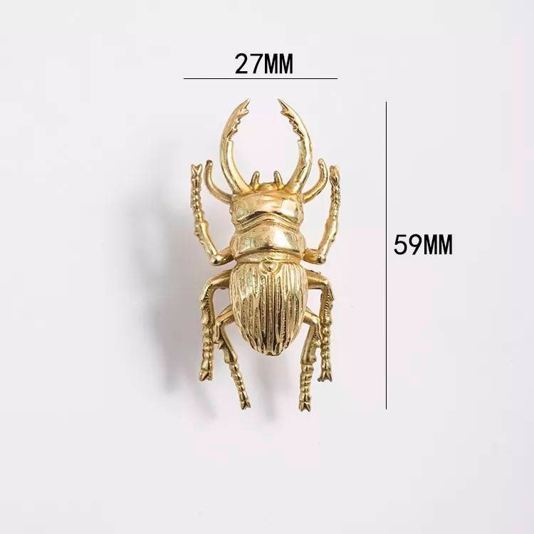 Gold Stag Beetle knob/Bug shaped Cabinet drawer pull/insect shaped door Handle/gold drawer pull/unique door handle/drinks cabinet handle