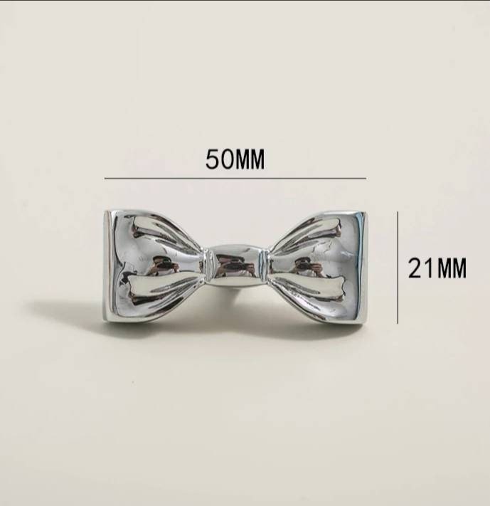 Cute shiny Gold or Silver bow shaped cabinet pull/Ribbon bow drawer handle/Gold or Silver furniture hardware/Ribbon bow nursery door knob