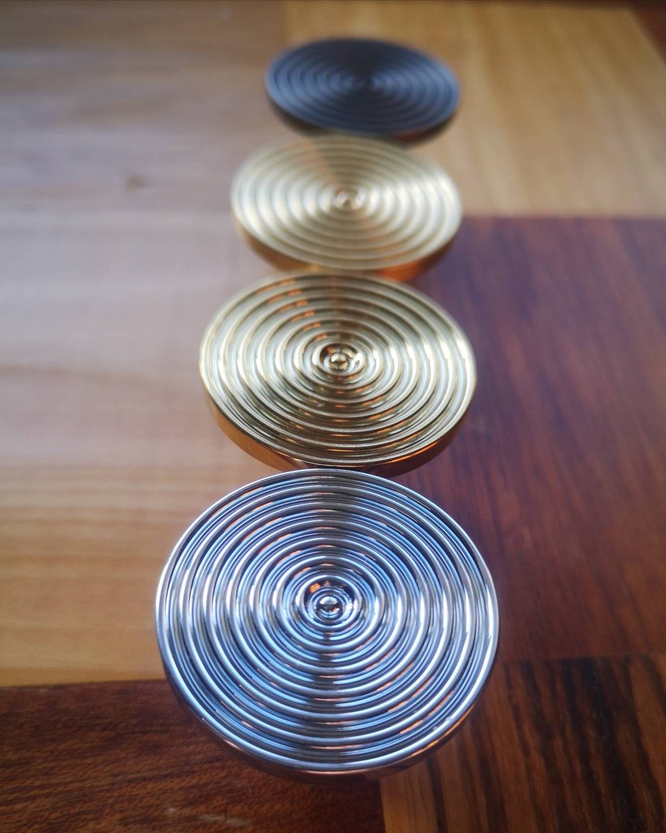 Round mid century modern echo pattern drawer handle in gold, silver or gunmetal grey/retro style cabinet pull/IKEA hack/metal door knob