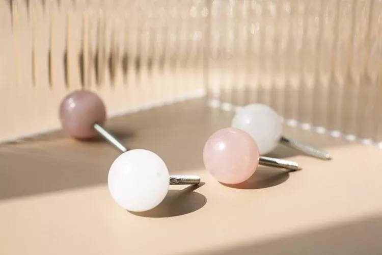White or rose pink quartz ball handles/ Semi precious stone drawer pull/crystal ball cabinet handles/furniture hardware/gemstone door knob