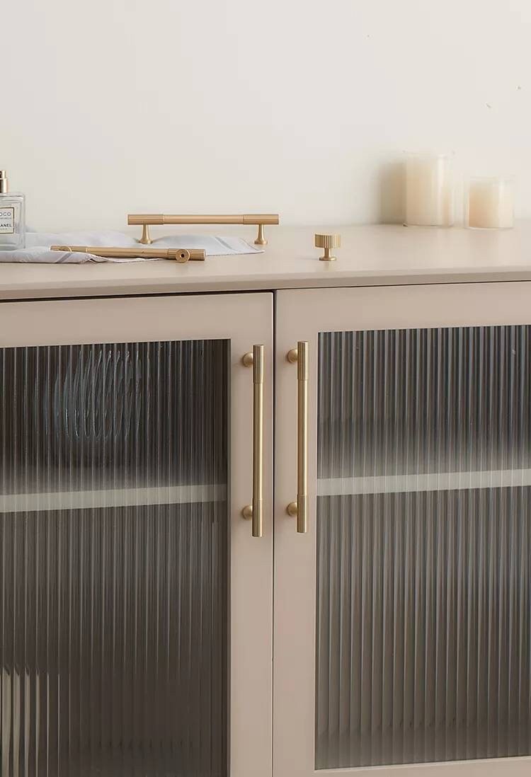 Matte gold brass bar handle/bar handle with a line pattern/brushed metal cabinet handle/home improvement hardware/kitchen cabinet handle