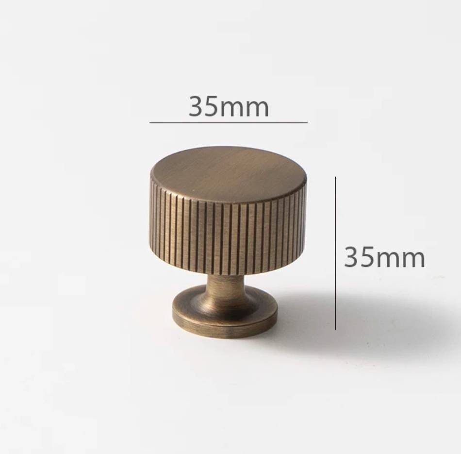 Bronze handle/bar handle with a line pattern/metal cabinet handle/home improvement hardware/kitchen cabinet handle/aged brass door handle