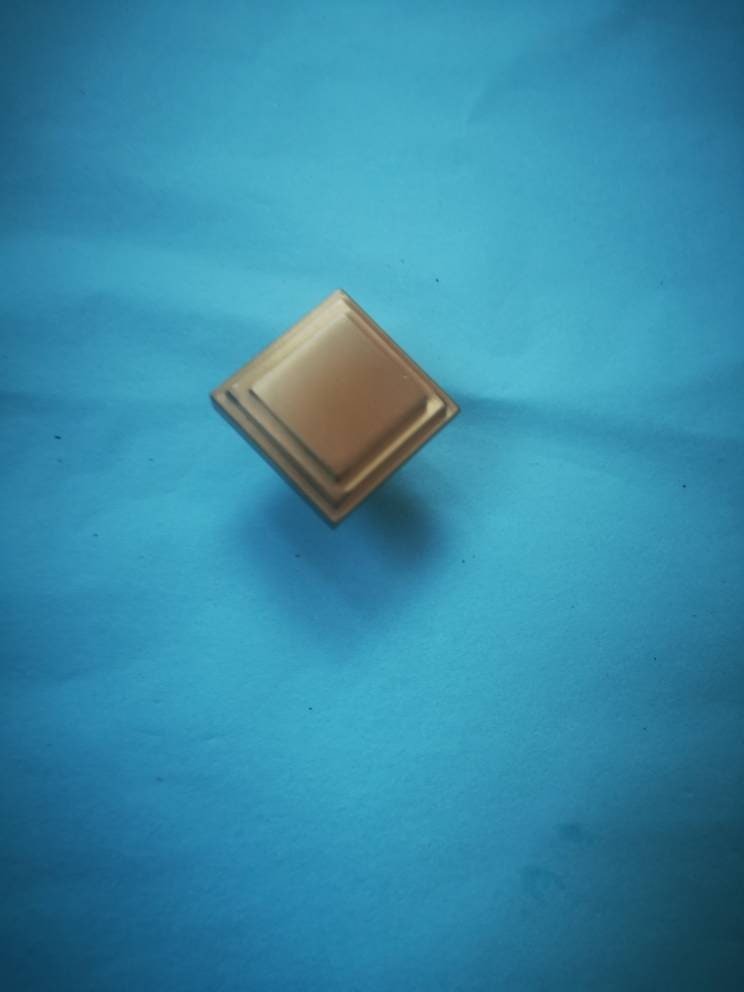 Gold brass square shaped drawer pull/Gold geometric square cabinet pull/Square door knob/brass furniture hardware/gold square cabinet handle