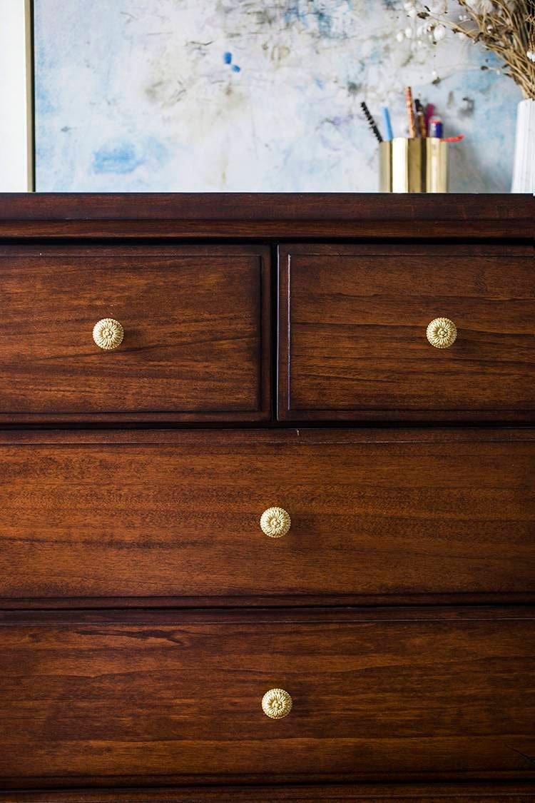Gold brass dandelion design drawer knob/Daisy design cabinet pull/Vintage style door handle/Brass furniture hardware/Round gold drawer pull