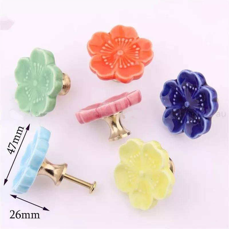 Ceramic flower design cabinet pull/Bright coloured flower drawer knobs/floral furniture hardware/simple flower handle