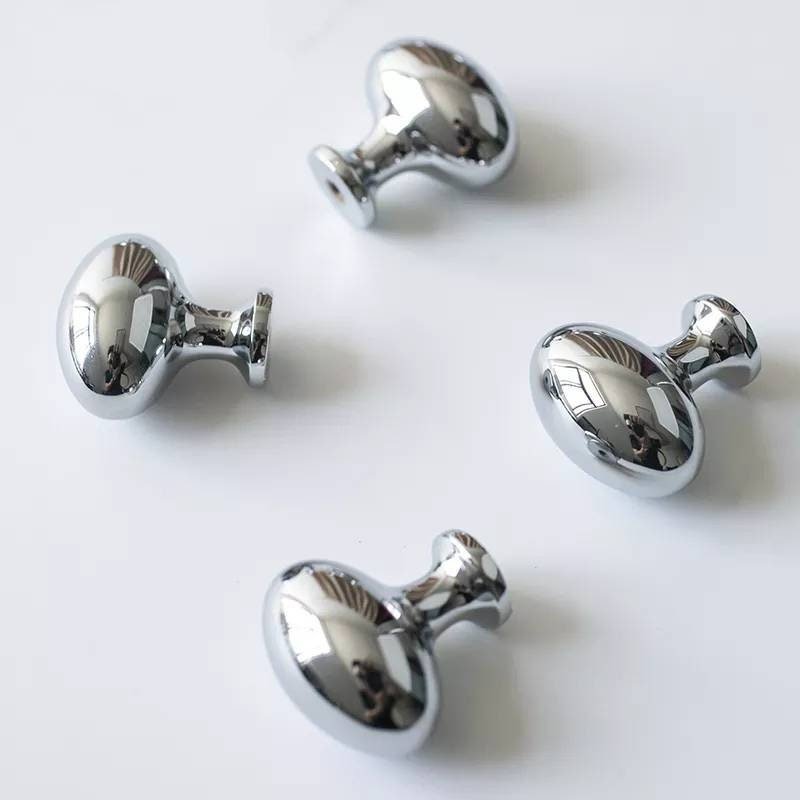 Silver or Gold classic oval shaped drawer knobs/Shiny gold or silver cabinet pull/shiny brass furniture hardware/vintage style door handle