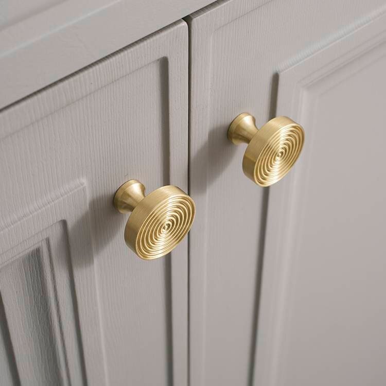 Chunky matte gold brass echo pattern drawer handle/brass furniture hardware/Mid century modern drawer knob/Gold brass retro cabinet pull