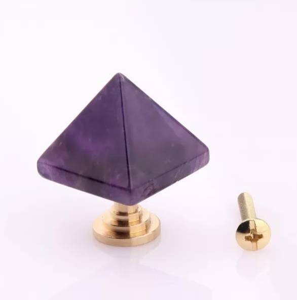 Semi precious stone pyramid shaped cabinet handle/Stone triangle and brass drawer pull/Gemstone pyramid door handle/Geometric cabinet handle