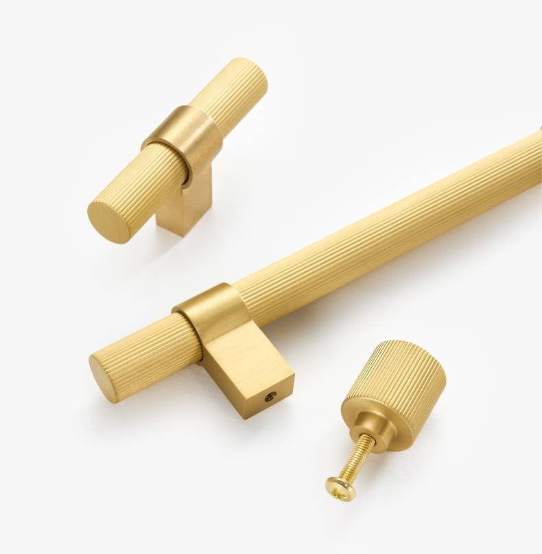 Gold Silver or black textured metal bar handle with wide base/Improved grip cabinet pull/brass kitchen cabinet handle/modern brass hardware