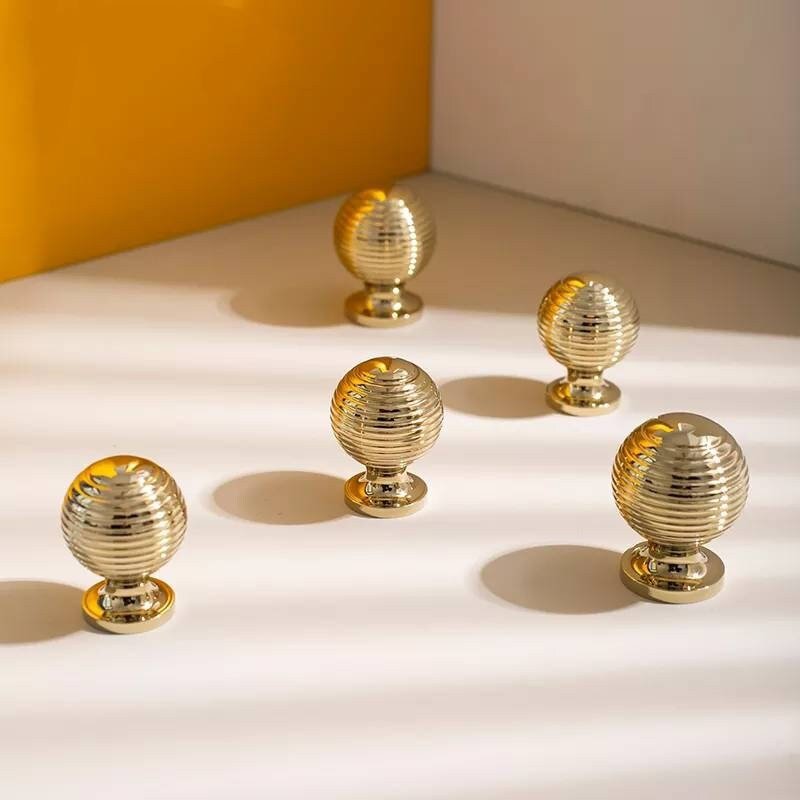 Shiny gold ball finial cabinet bar handle/Unusual polished gold ball design cabinet drawer pull/Gold furniture hardware/kitchen renovation
