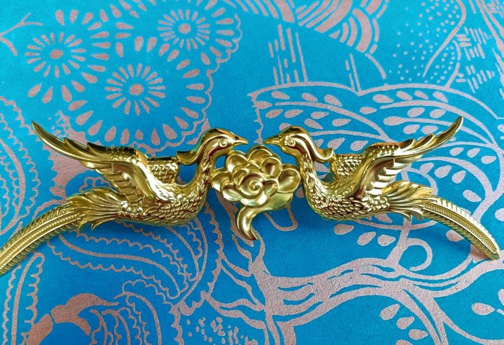 Gold brass phoenix cabinet pull/Gold bird and cloud drawer handle/Brass birds and cloud door handle/Brass furniture hardware/Unique handles