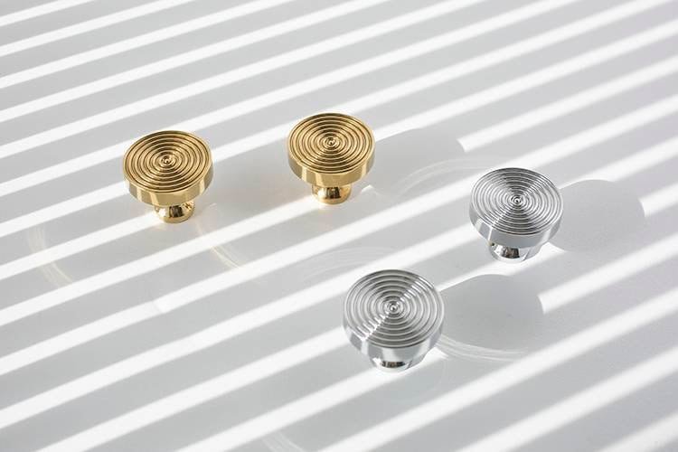 Chunky shiny silver echo pattern drawer handle/silver furniture hardware/Mid century modern drawer knob/silver retro style cabinet pull