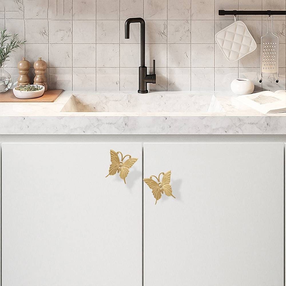 Large realistic gold brass butterfly Cabinet Pull/Gold butterfly Door Handle/Big Butterfly drawer knob/Brass butterfly wardrobe handle