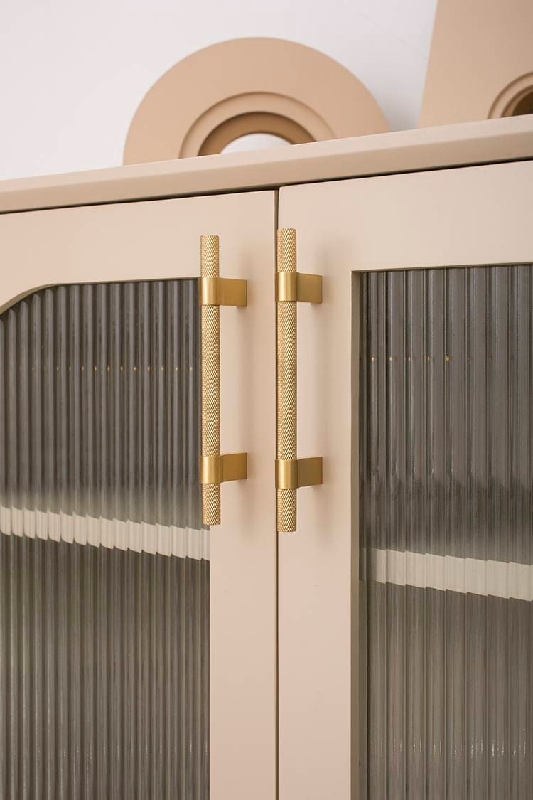 Gold brass bar handle with plain fixings/knurled texture cabinet handle/home improvement hardware/modern brass kitchen hardware/gold handle