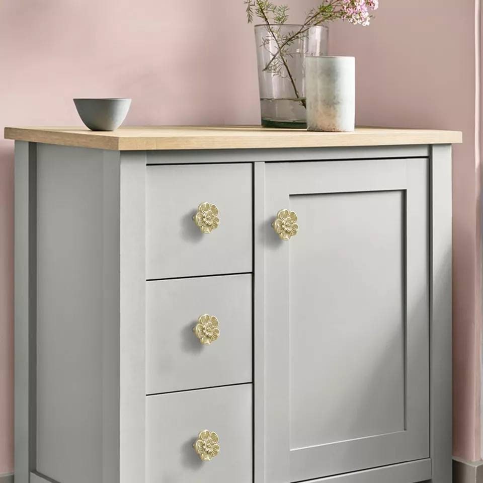 Gold wild rose design cabinet pull/Tudor rose door handle/Shiny brass flower drawer knob/Brass furniture hardware/Gold brass flower handle