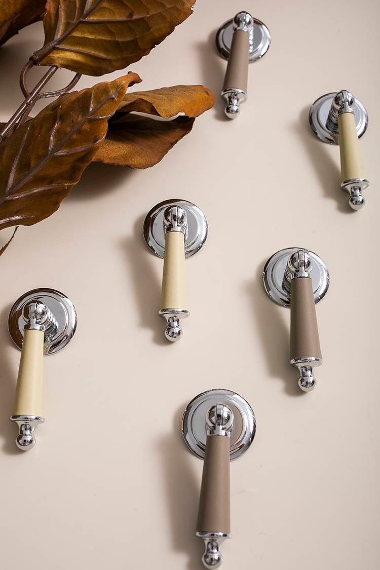 Neutral colour leather and silver drop drawer handle/Silver brown and cream leather drop cabinet pull/Chrome drop handle wrapped in leather