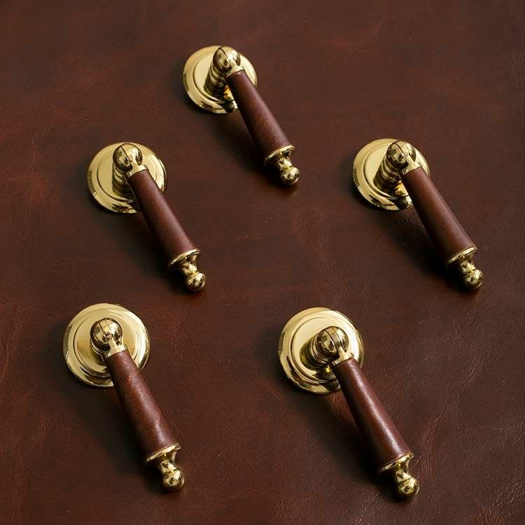 Neutral colour leather and shiny gold drop handle/Brass brown, tan and cream leather drop cabinet pull/Gold drop handle wrapped in leather