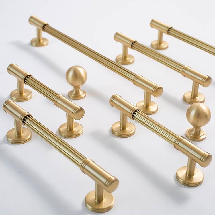 Matte gold line texture bar handle/Gold cabinet pull with round feet/Brass door handle/bar drawer pull/furniture hardware/home improvement