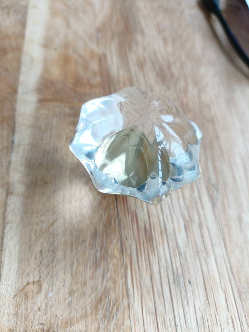 Mid century modern clear lucite cabinet pull/Transparent rounded star shaped door knob/Resin furniture hardware/vintage gran style handle